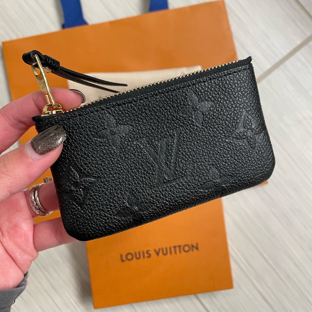 NWT Louis Vuitton key Pouch